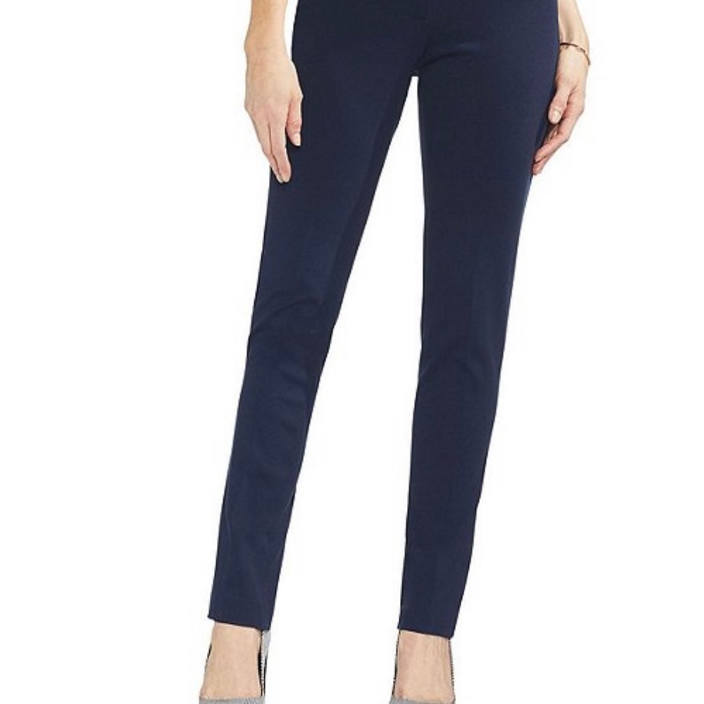 Vince Camuto grey skinny leg pants